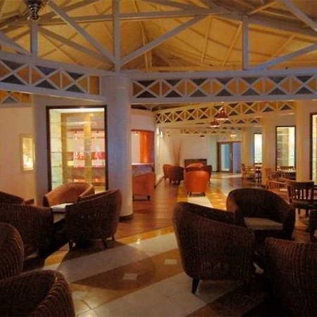 Kura Kura Resort Semarang Luaran gambar